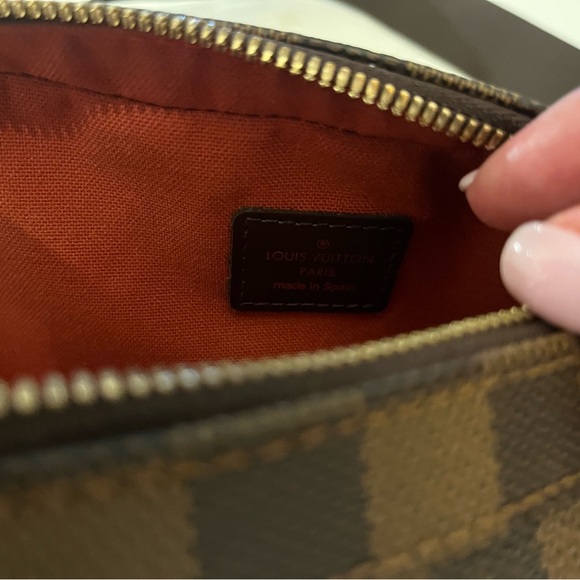 Louis Vuitton Waist Bag - Picture 6 of 6